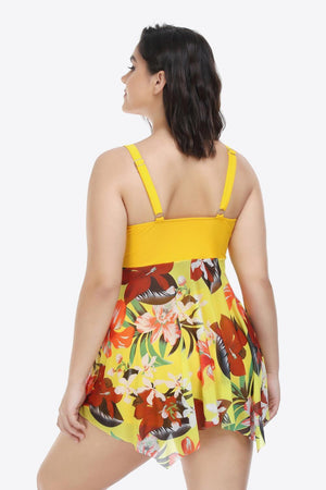 Renewing Plus Size Contrast Floral Two Piece Swimsuit - MXSTUDIO.COM