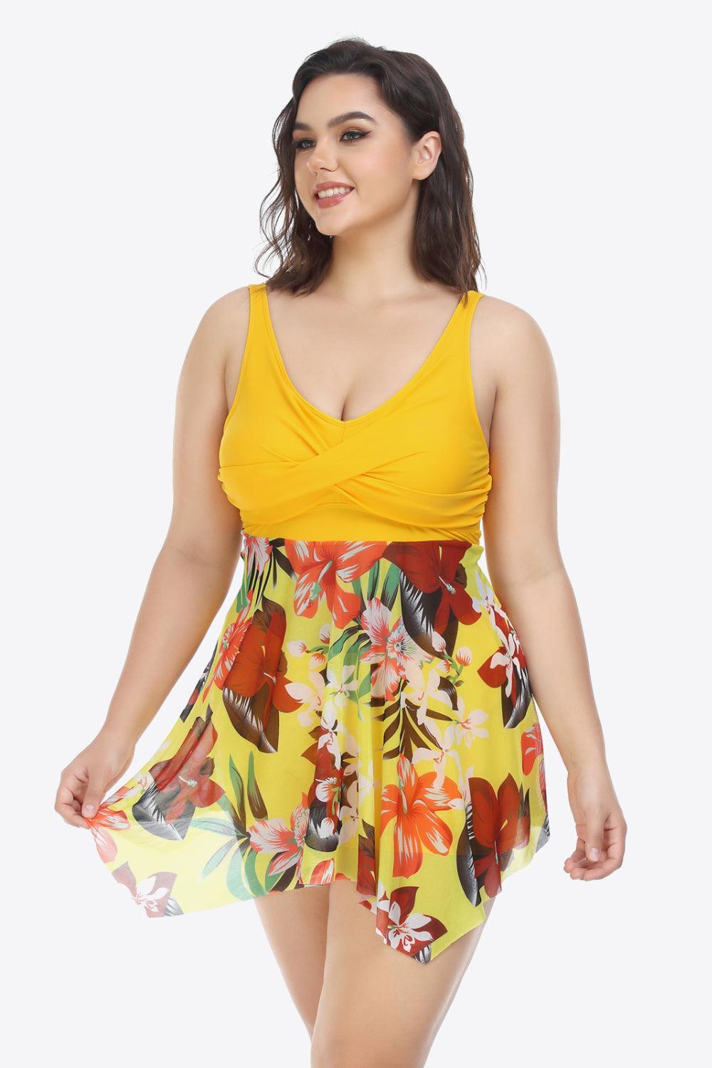 Renewing Plus Size Contrast Floral Two Piece Swimsuit - MXSTUDIO.COM