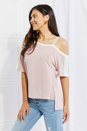 Self-Assured Contrast Plus Size Cold Shoulder Top - MXSTUDIO.COM