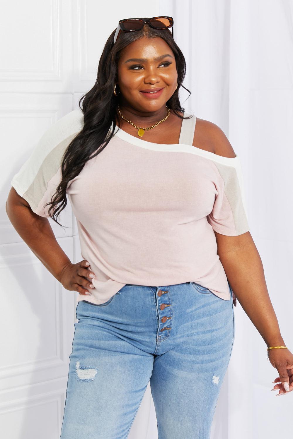 Self-Assured Contrast Plus Size Cold Shoulder Top - MXSTUDIO.COM