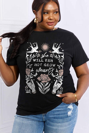 She Will Run Not Grow Weary Black Plus Size Tee - MXSTUDIO.COM