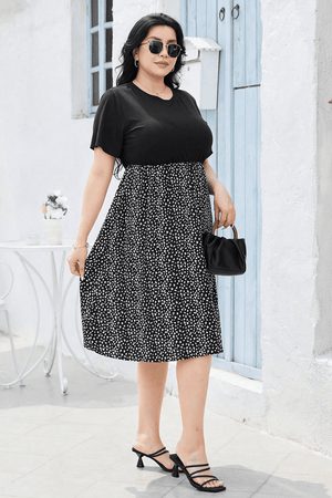 Short Sleeve Printed Knee Length Plus Size Dress - MXSTUDIO.COM