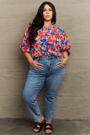 Splash Of Vibrance Half Puff Sleeves Plus Size Floral Blouse - MXSTUDIO.COM