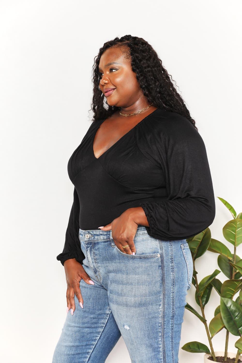 Streamlined Fit V- Neck Plus Size Black Bodysuit - MXSTUDIO.COM