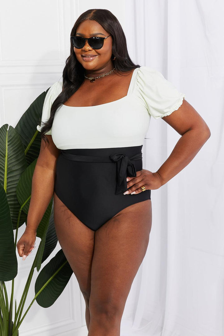 Summer Is Waving Plus Size One Piece Swimsuit - MXSTUDIO.COM