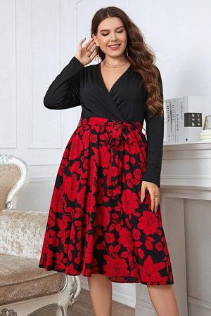 Surplice Neck Long Sleeve Plus Size Floral Dress - MXSTUDIO.COM