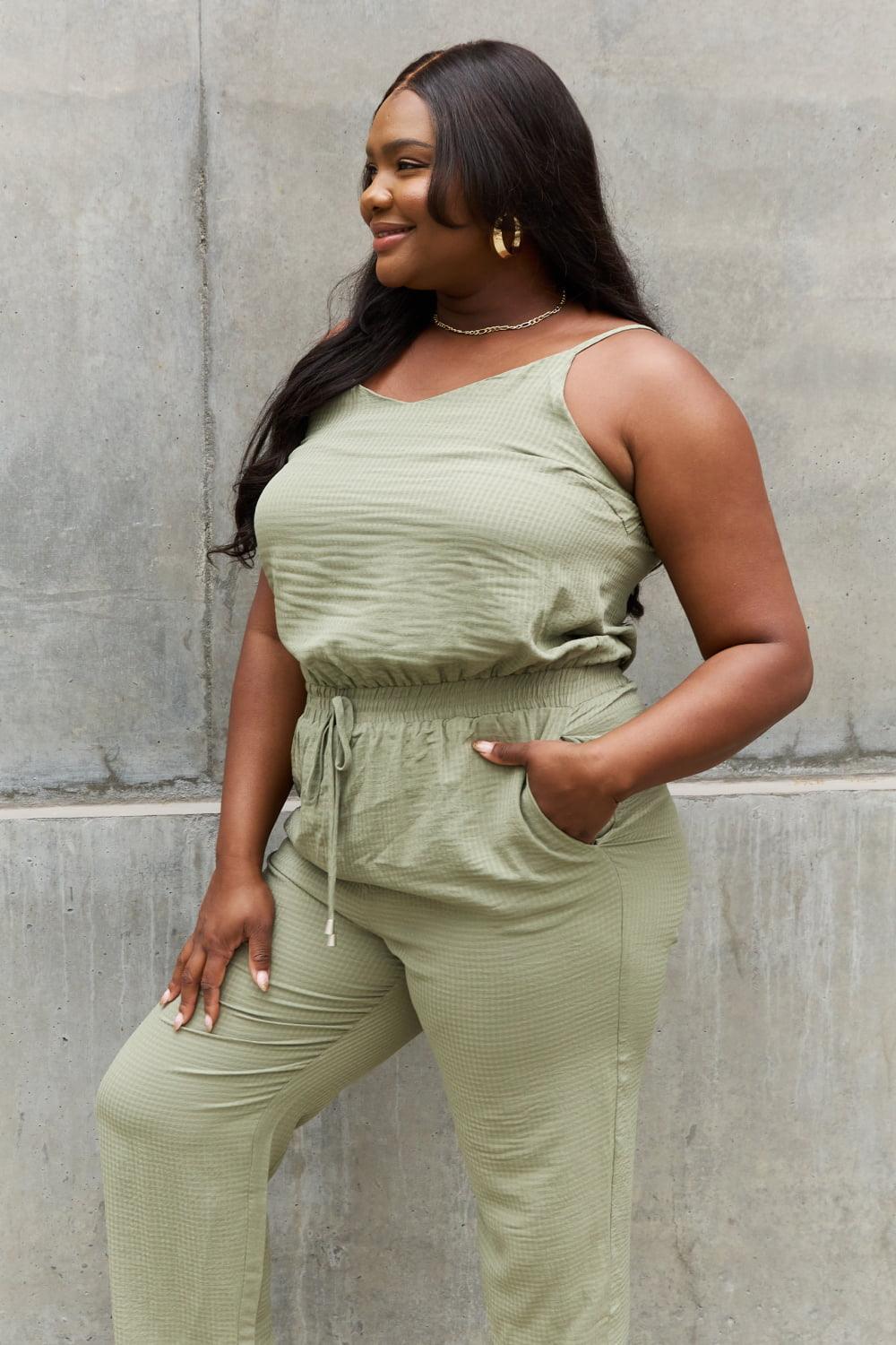 Textured Woven Sage Green Plus Size Jumpsuit - MXSTUDIO.COM