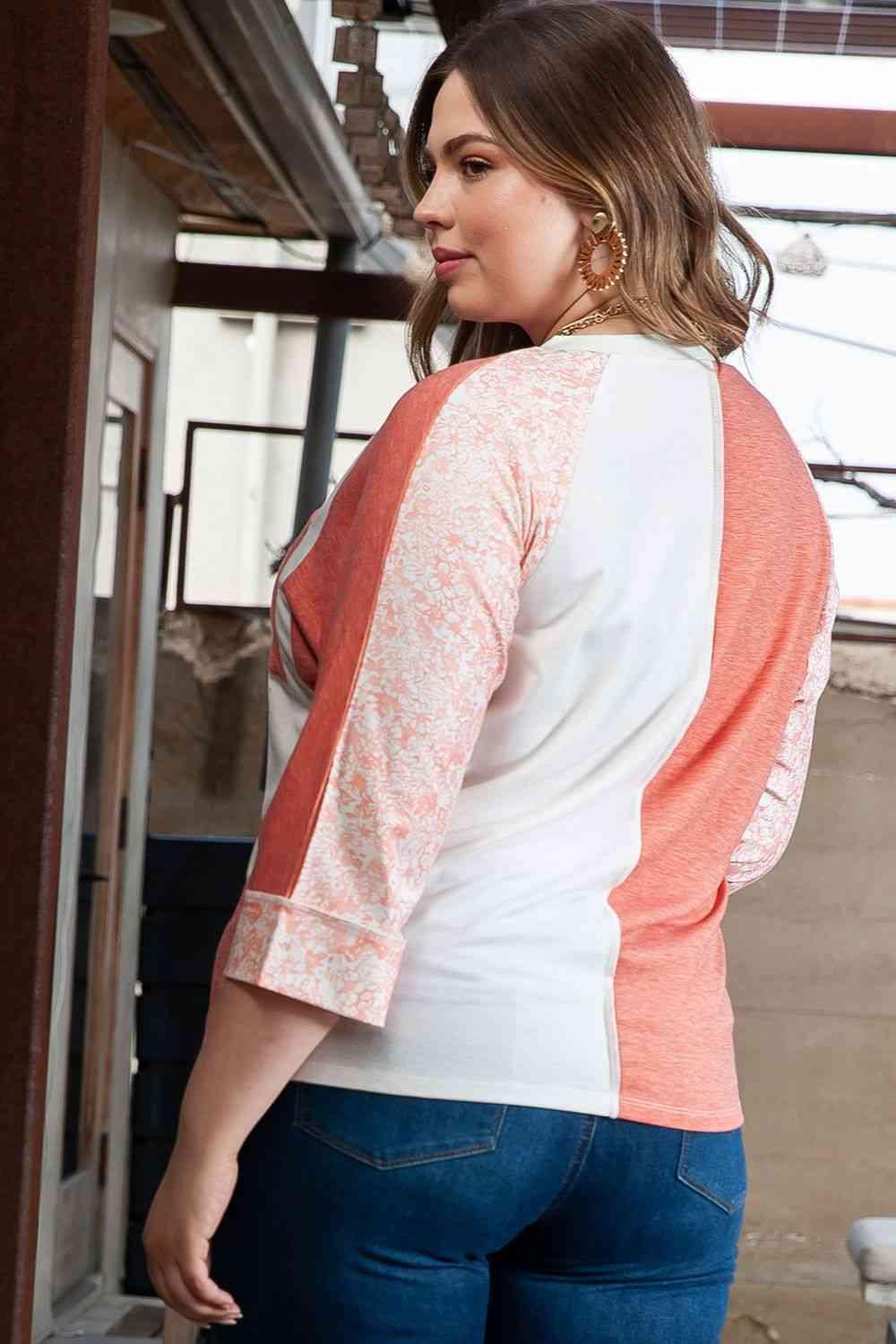 Trendy Two Tone Plus Size V Neck Top - MXSTUDIO.COM