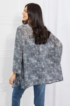 Venomous Look Snake Print Chiffon Kimono - MXSTUDIO.COM