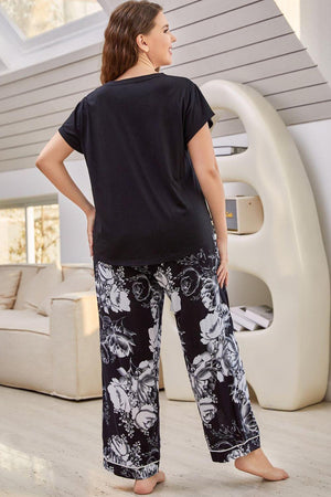 Black Top And Floral Pants Plus Size Lounge Set - MXSTUDIO.COM